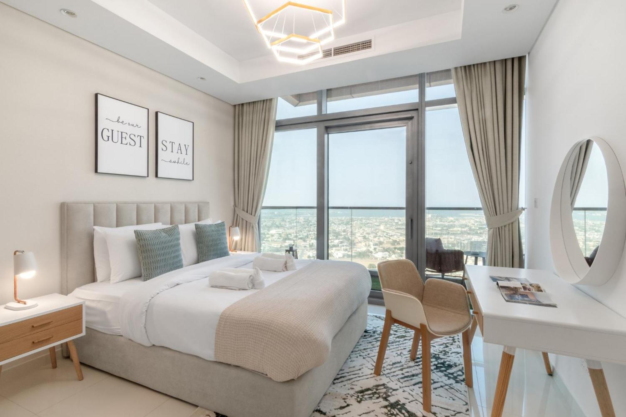 Highest Infinity Pool In Downtown Dubai Apartment Bagian luar foto