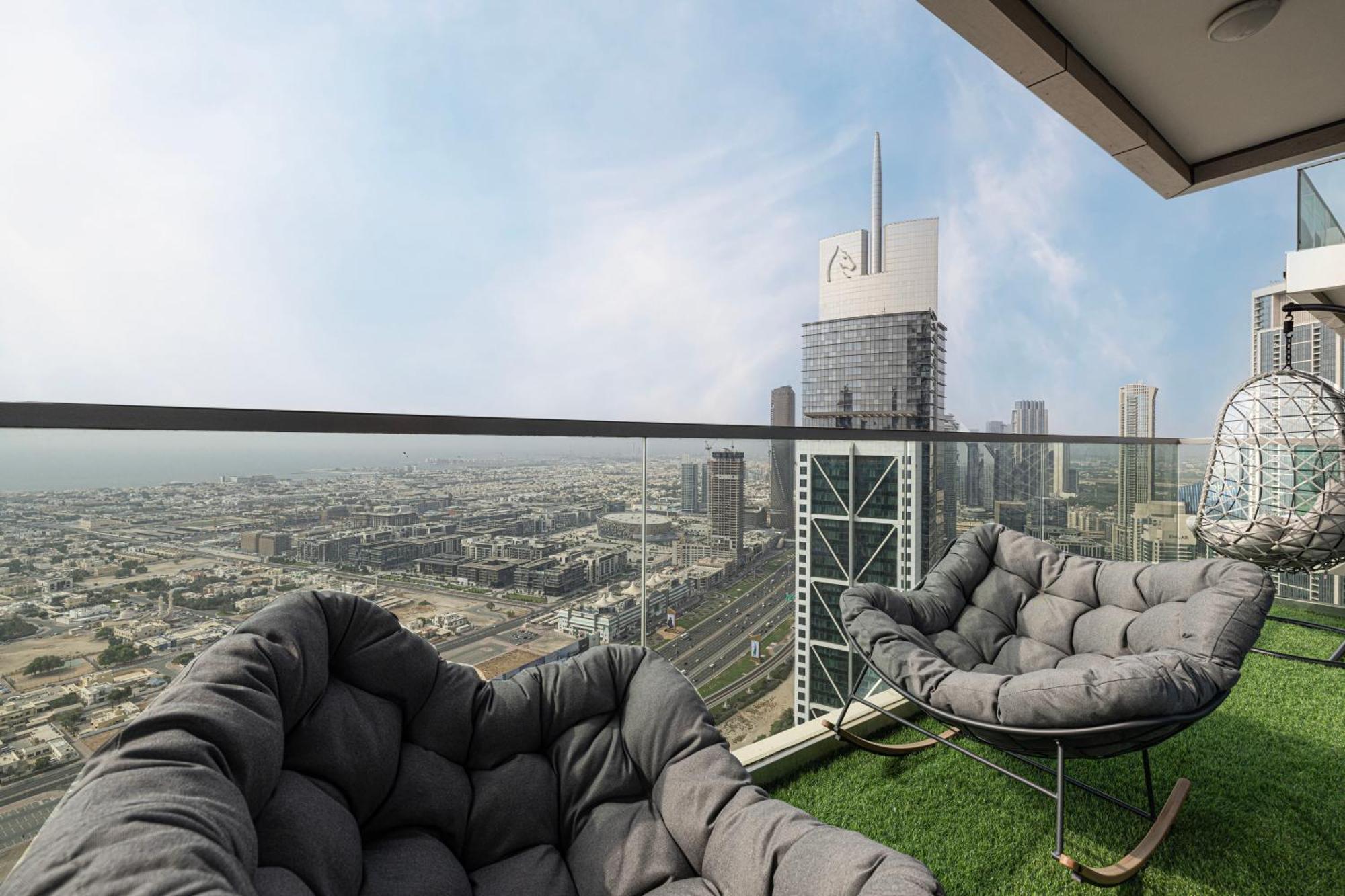 Highest Infinity Pool In Downtown Dubai Apartment Bagian luar foto